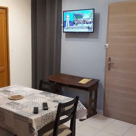 L'Arriere Boutique Apartment Maroilles ภายนอก รูปภาพ